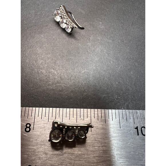 CZ earrings in gunmetal rhodium over sterling silver - Picture 6 of 10